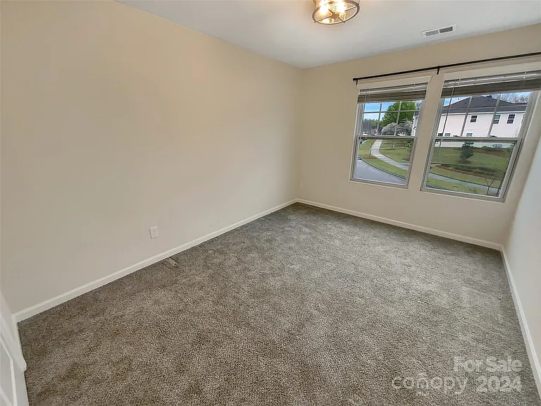 11052 Chalkbark Ln — Photo 24