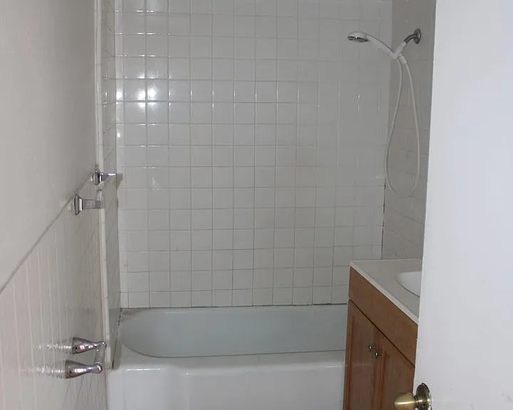 3221 Monroe Ave — Photo 16