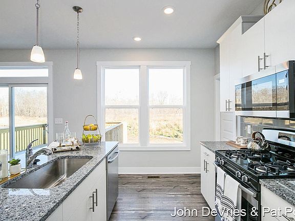 4th image of 10800 Marsh Avenue Lot #9
