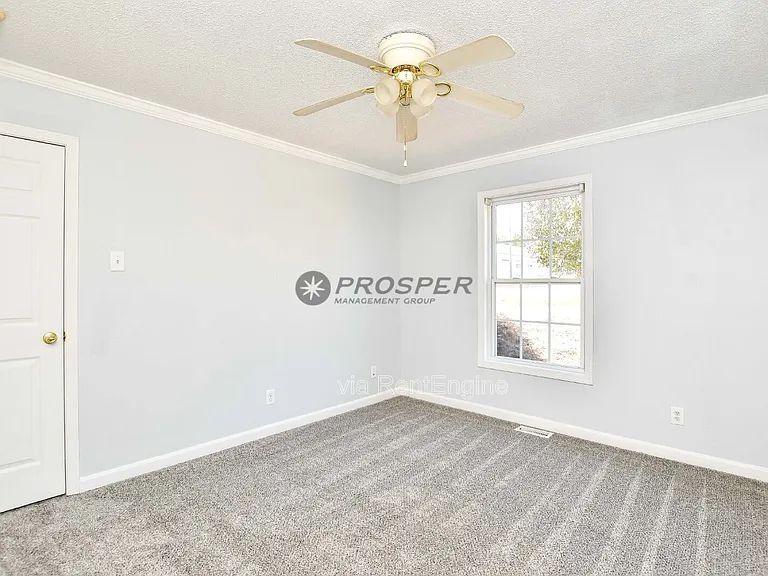 1082 Hampton Rd — Photo 21