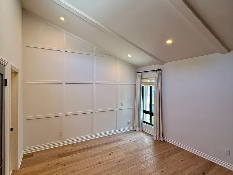 853 Larrabee St #6 — Photo 31