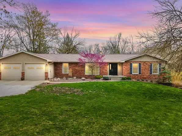 2518 County Road 500 E, Mahomet, IL 61853