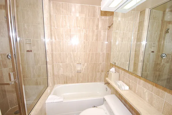 Rented by Luxury Habitat | media 8