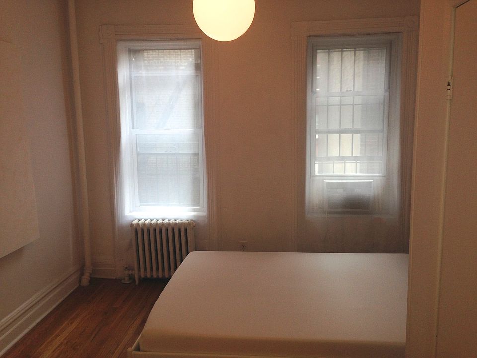 1st image of 219 E 10th St APT 2D