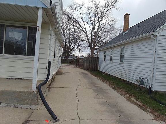 3rd image of 5576 S Obrien Ave