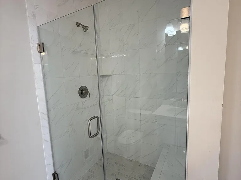 115 Dickenson Dr — Photo 11