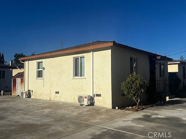 213 N Alhambra Ave — Photo 16