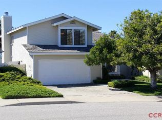 145 Whitecap St, Pismo Beach, CA 93449