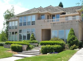 792 Lake Front Dr, Sacramento, CA