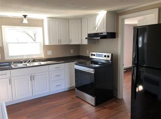 266 High St, Cumberland, RI 02864