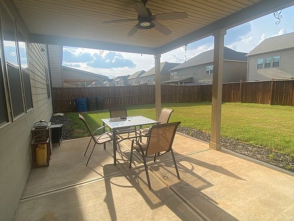 5th image of 564 Mariposa Ln