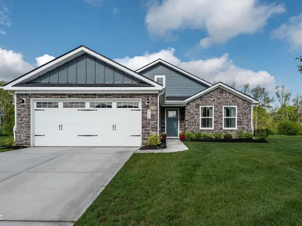 946 Independence Dr, Edinburgh, IN 46124