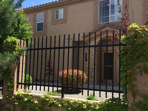 2nd image of 5267 Molokai St NE