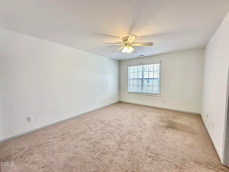 513 Dragby Ln — Photo 23