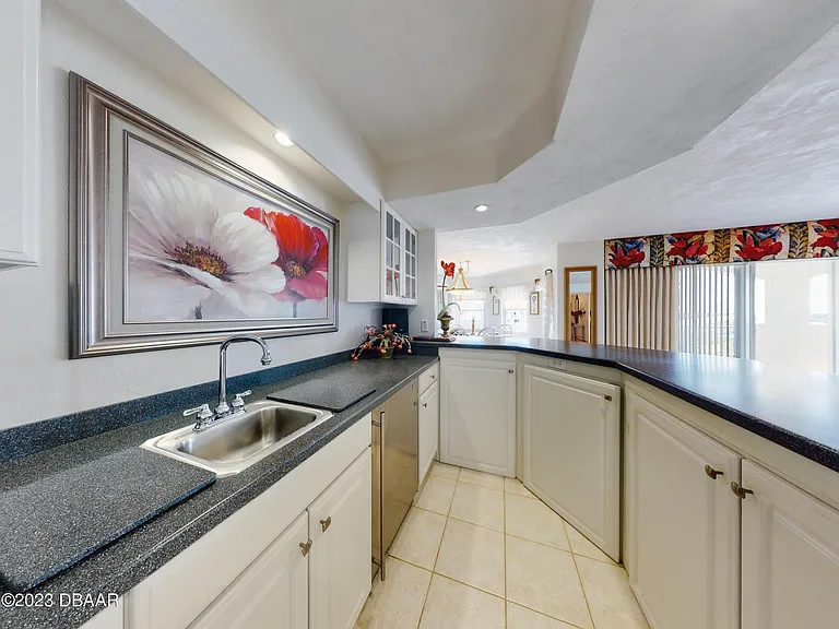1 John Anderson Dr #Penthouse 7 — Photo 29