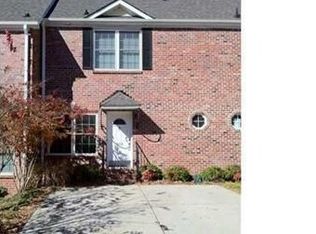 7008 Walnut Ridge Ct, Charlotte, NC 28217