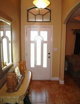2nd image of 2806 Rosalinda St