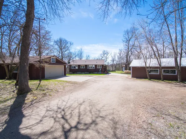 43854 Sylvia Crest Rd, Melrose, MN 56352