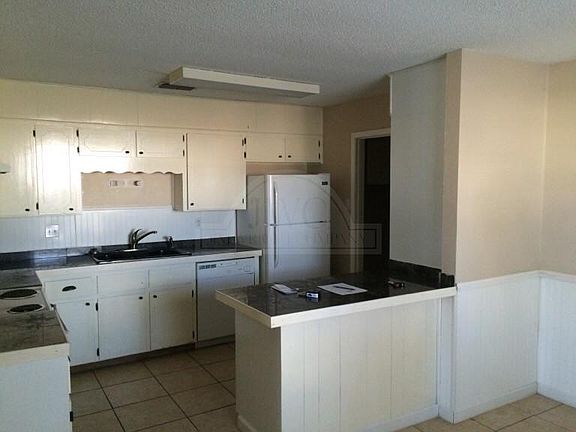 3rd image of 1502 Janis Dr