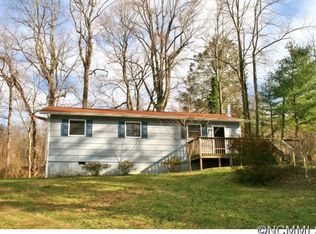 18 Beech St, Black Mountain, NC 28711