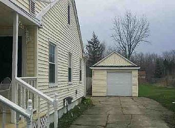 2nd image of 1431 Mintola Ave