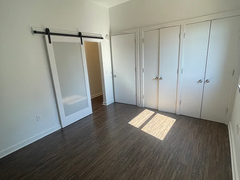 Lando Lofts — Photo 24