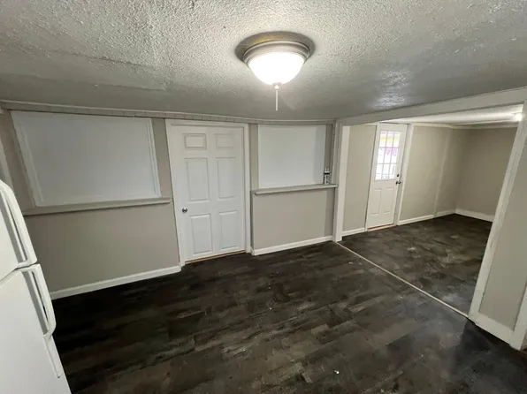 895 Baldwin Ave #2, Marion, NC 28752