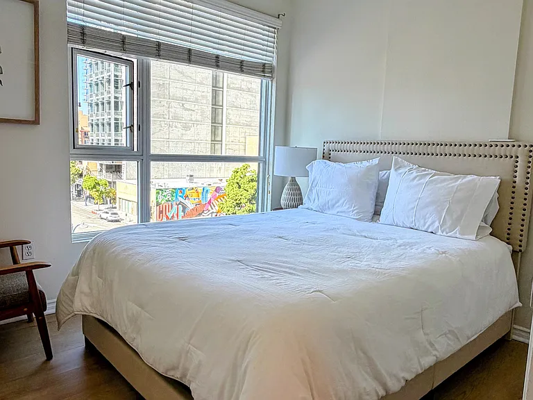 1240 India St #517 — Photo 7