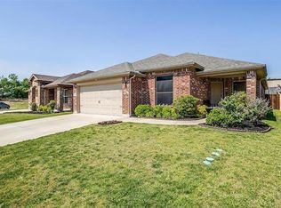 8213 Spotted Doe Dr, Fort Worth, TX 76179