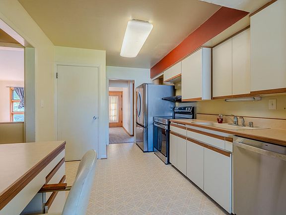 5th image of 2506 W Whitaker AVENUE