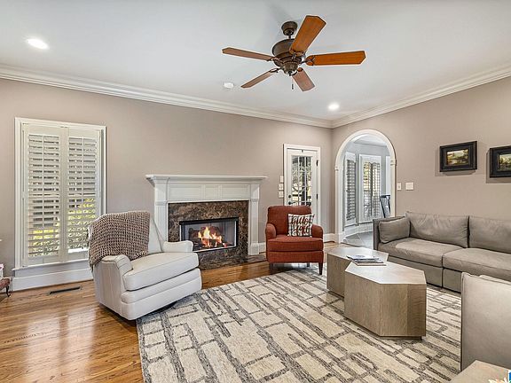 5th image of 6706 Rivercrest Dr