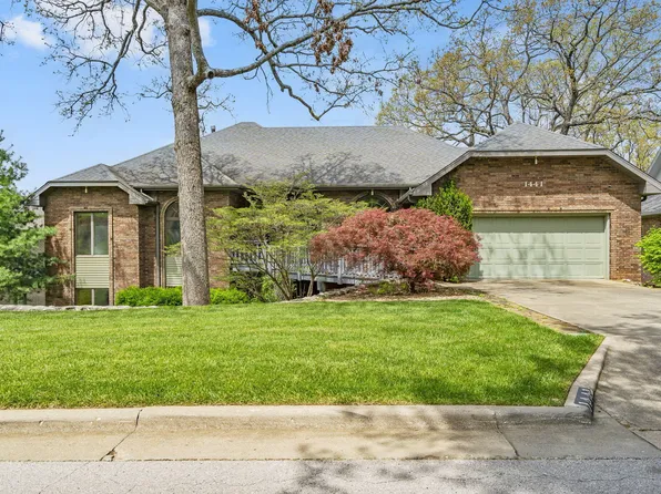 1441 S Ginger Blue Avenue, Springfield, MO 65809