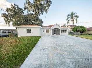495 S Terrace Dr, Eagle Lake, FL 33839