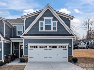 913 Prince Garrett Way, Denver, NC