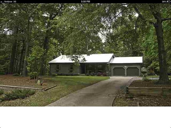 Home for Sale in Byron, GA $149,900