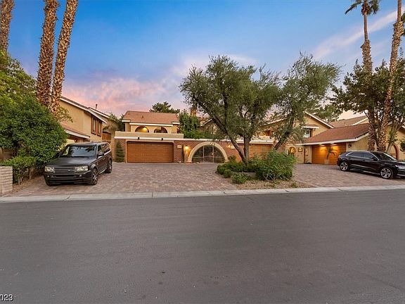 4th image of 2986 Bel Air Dr