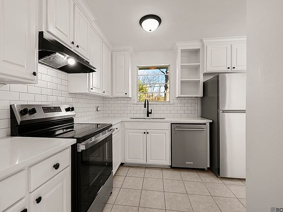 4th image of 4807 Tristian Ave