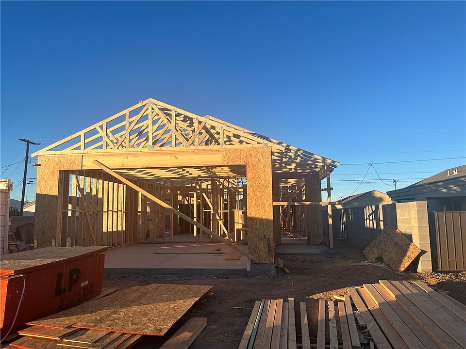 2nd image of 3509 E Lum Avenue