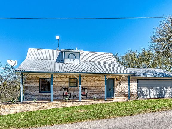 3rd image of 607 County Road 142