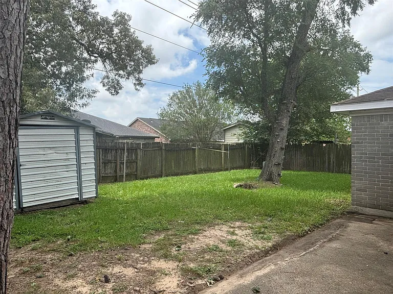 12806 Fern Forest Dr — Photo 22