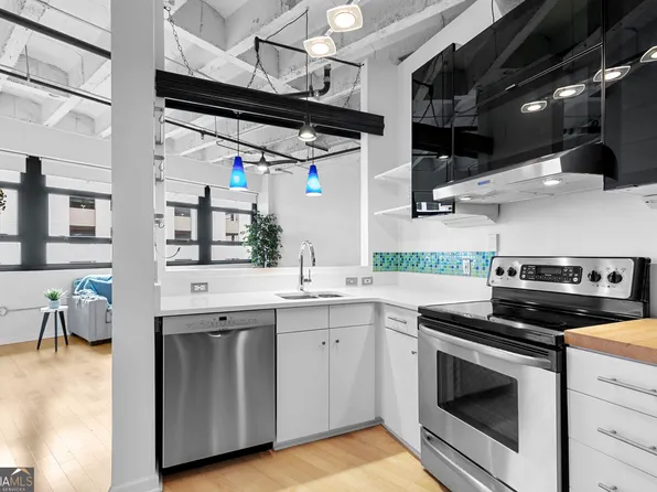 878 Peachtree St NE APT 431, Atlanta, GA 30309