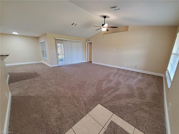 4th image of 633 NW 15th St