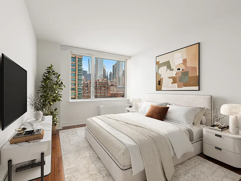 100 Riverside Blvd #8U — Photo 6