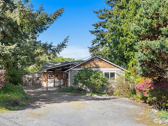 2nd image of 1481 Sierra Park Lane