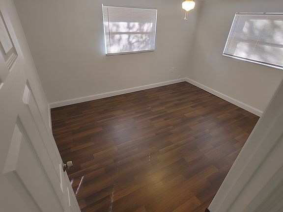 4th image of 6582 W Yates Pl