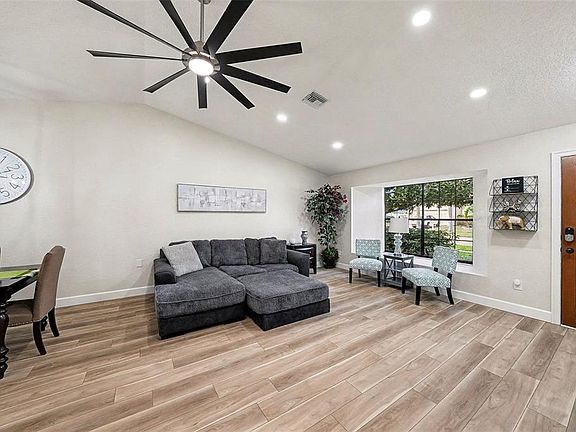 3rd image of 11325 GLENMONT DRIVE