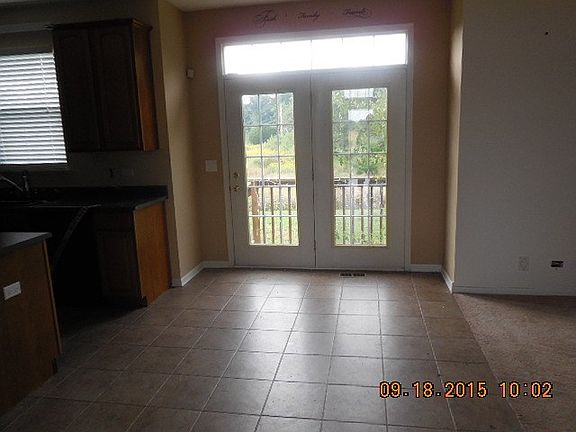 5th image of 2905 Manchester Dr