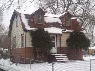 2854 Apple Ave, Waukegan, IL 60085