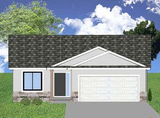 10611 S 76th St, Lincoln, NE 68516