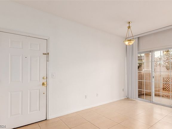 5th image of 2925 Wigwam Pkwy APT 211